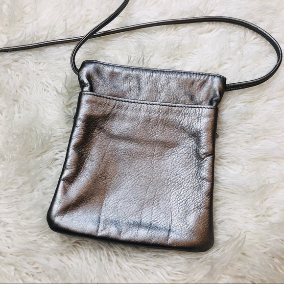 Sven Leather Metallic Crossbody Bag - Picture 6 of 9